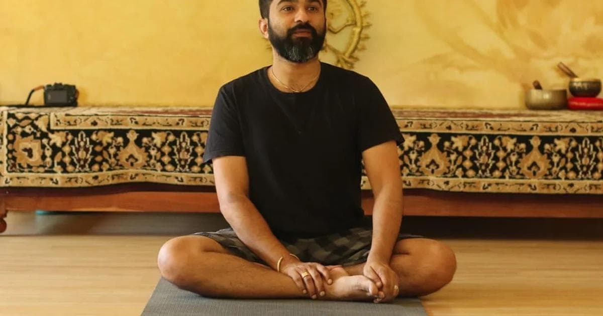Vedanta & Yoga: The Philosophy Behind the Practice